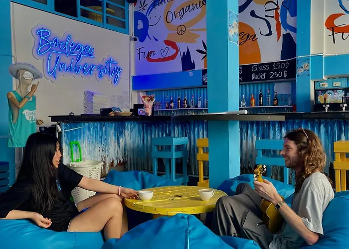Bodega Bangkok Soi 23 (Adults Only) Hostel